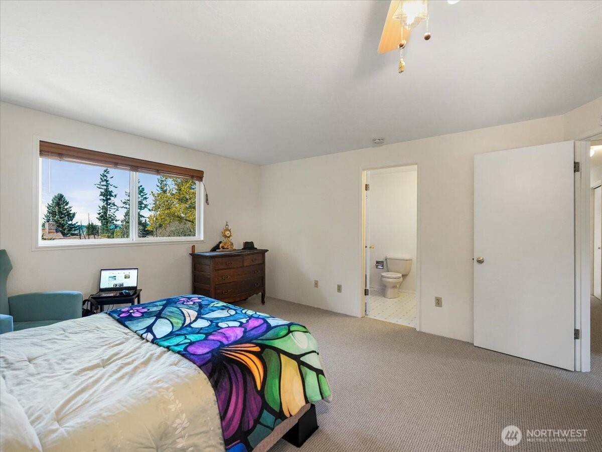 8006 45th Avenue W, Mukilteo, WA 98275