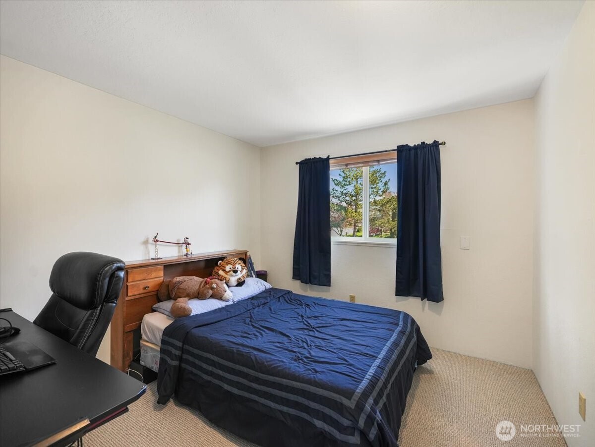 8006 45th Avenue W, Mukilteo, WA 98275