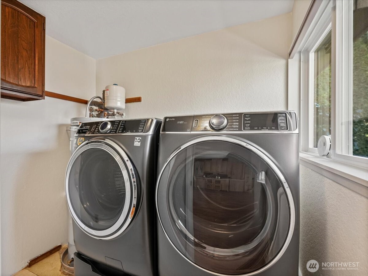 8006 45th Avenue W, Mukilteo, WA 98275