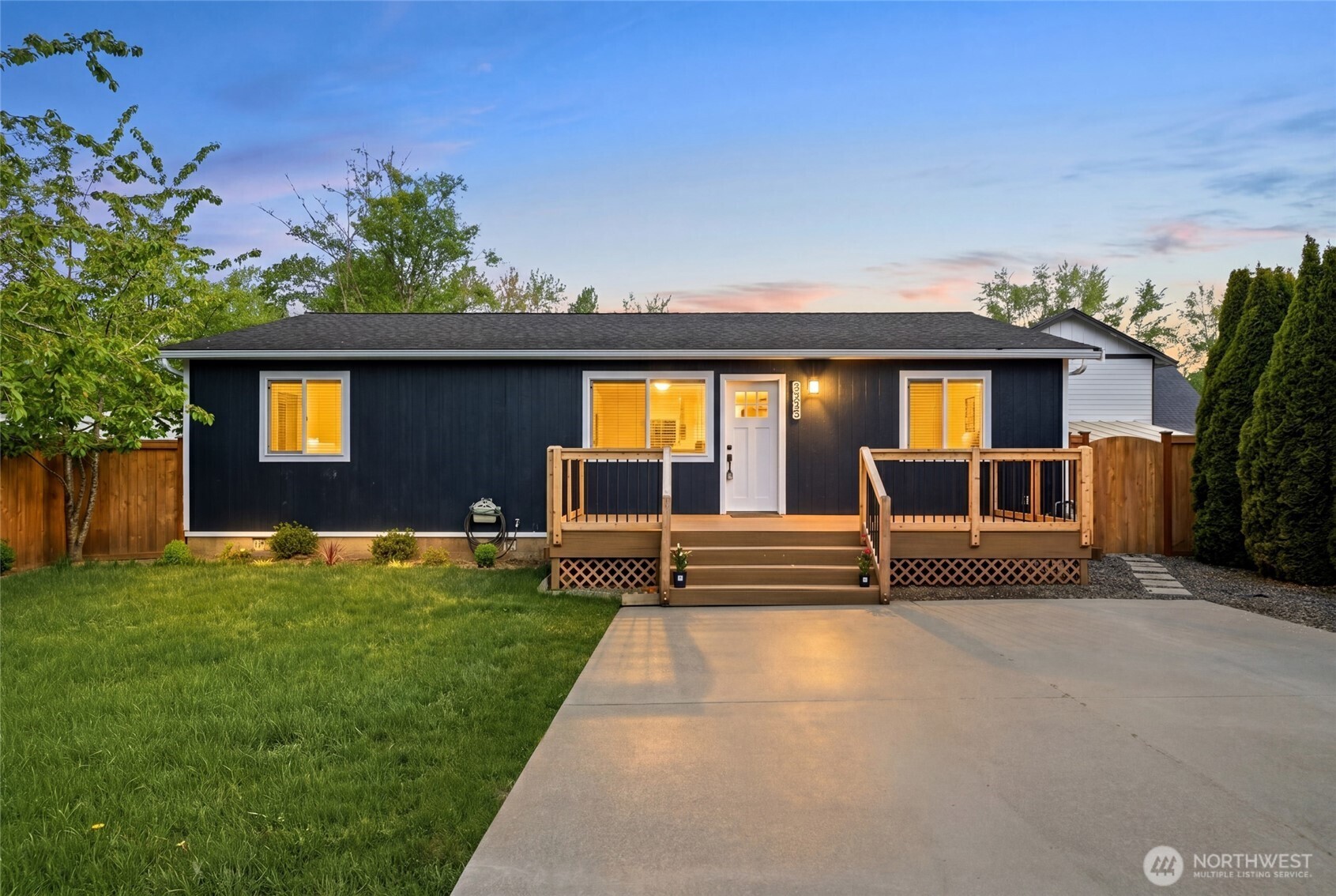3523 Bennett Drive , Bellingham, WA 98225-1119