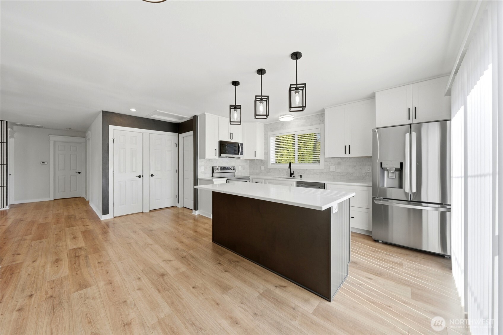 3523 Bennett Drive , Bellingham, WA 98225-1119