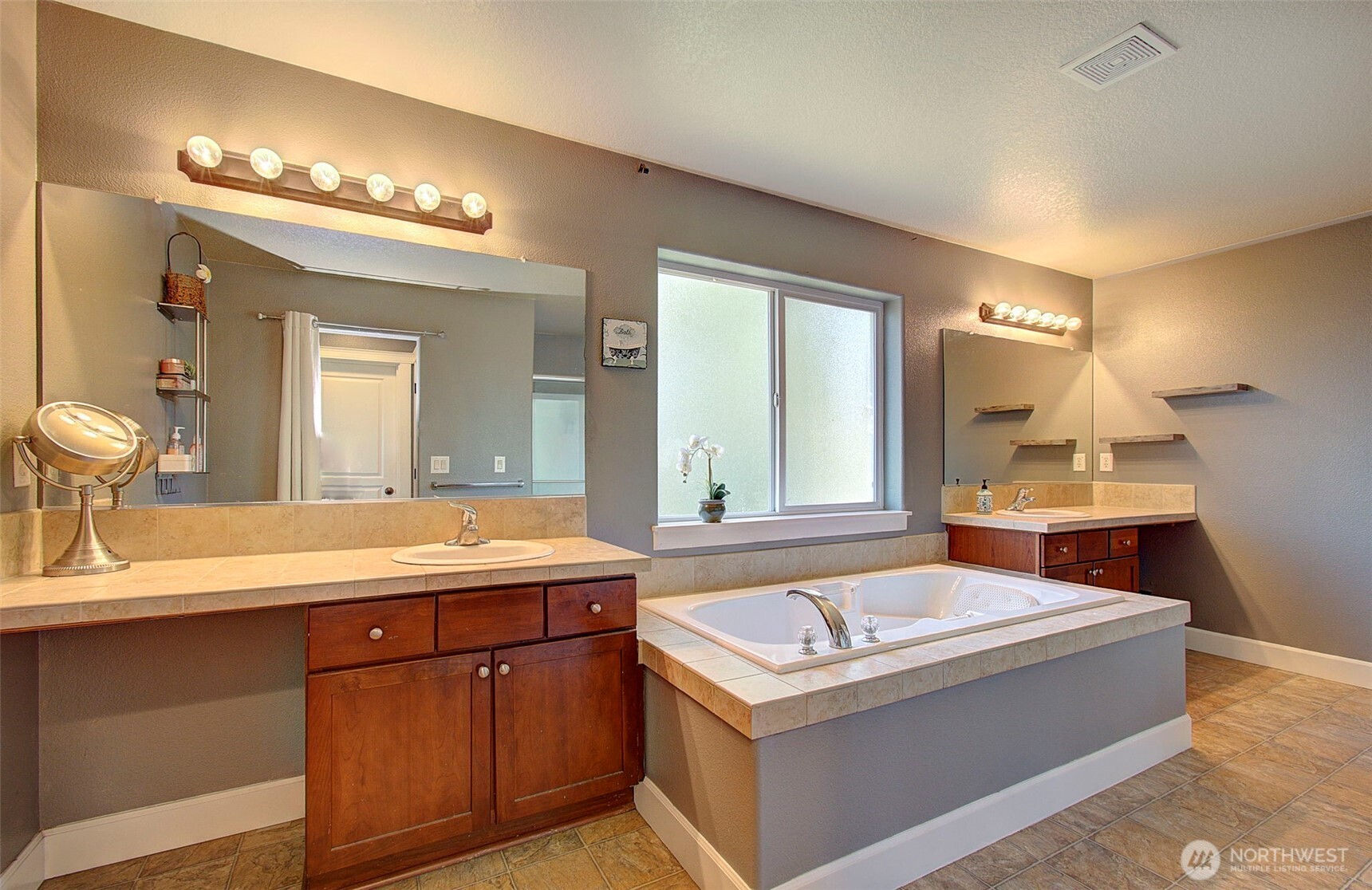 15202 NE 102nd Way , Vancouver, WA 98685