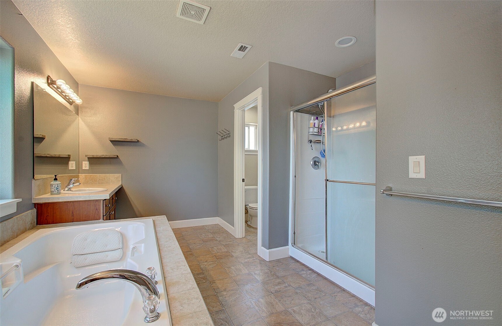 15202 NE 102nd Way , Vancouver, WA 98685
