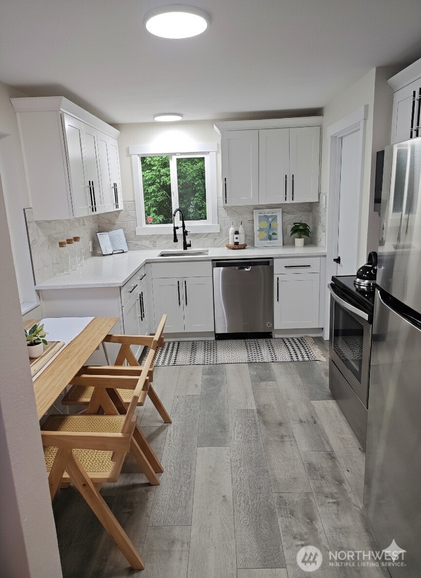 1147 Aberdeen Avenue NE, Renton, WA 98056-2828