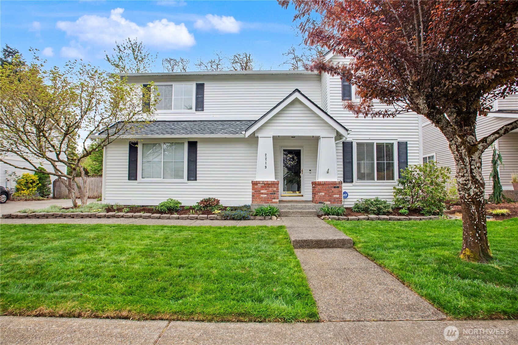 2219 Forrest St , Dupont, WA 98327