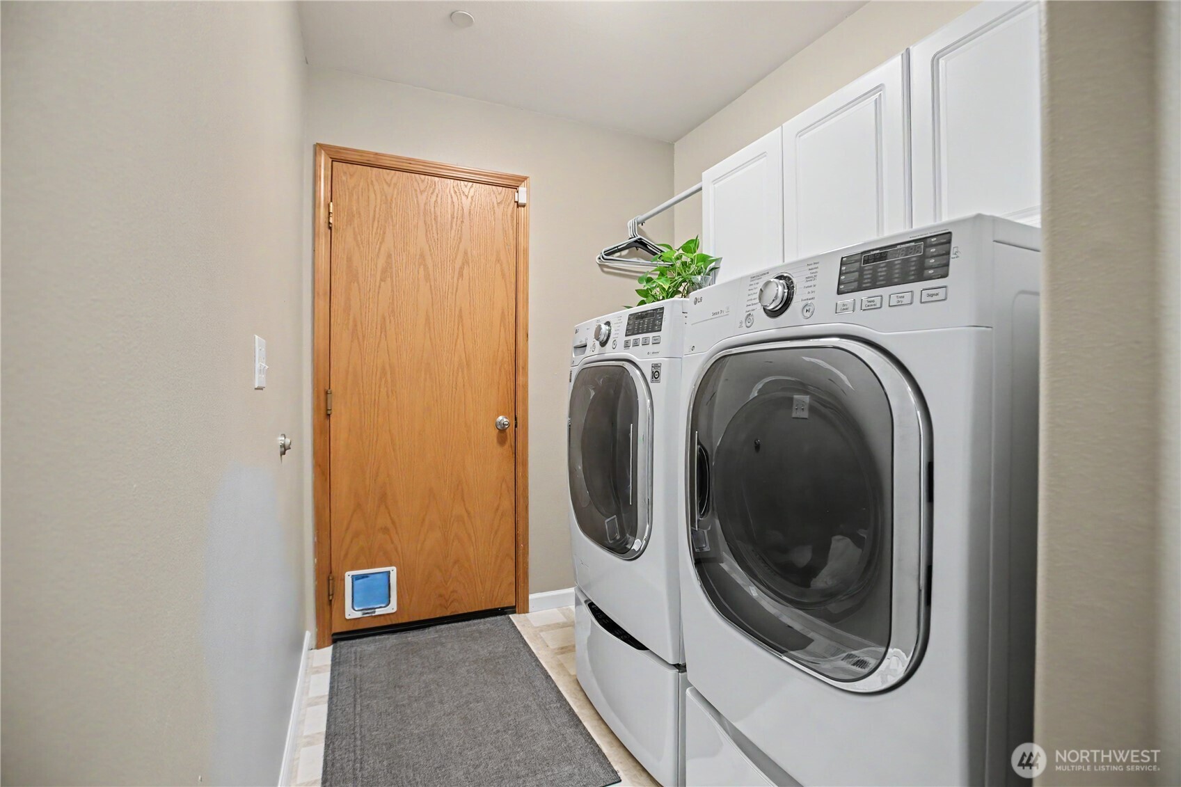 2219 Forrest St , Dupont, WA 98327