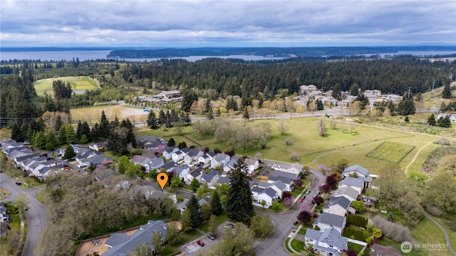 2219 Forrest St , Dupont, WA 98327