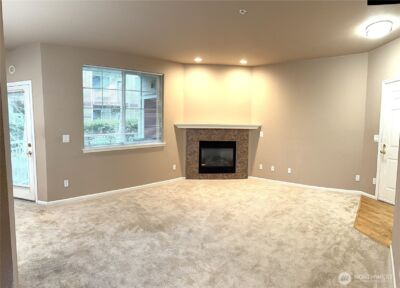 13000 Admiralty Way #B201, Everett, WA 98204 - Photo 4