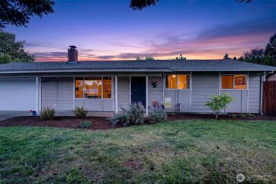 1301 NW 102nd Street , Vancouver, WA 98685
