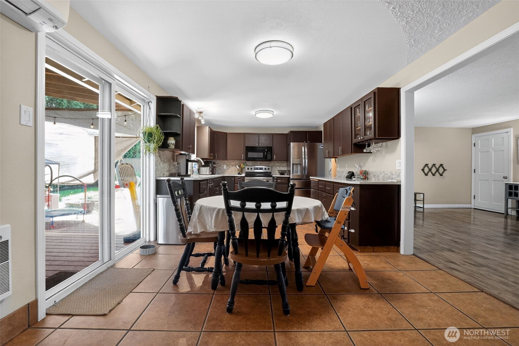 1301 NW 102nd Street , Vancouver, WA 98685