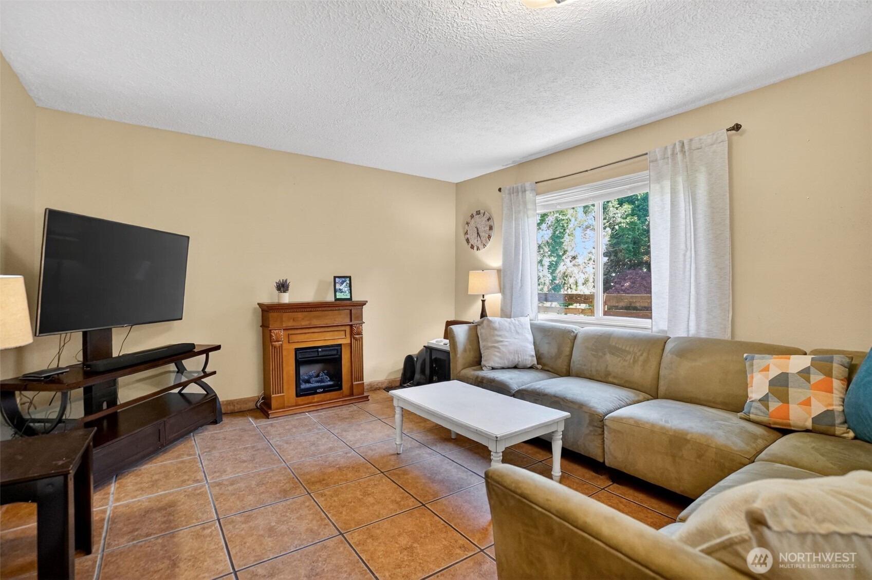 1301 NW 102nd Street , Vancouver, WA 98685
