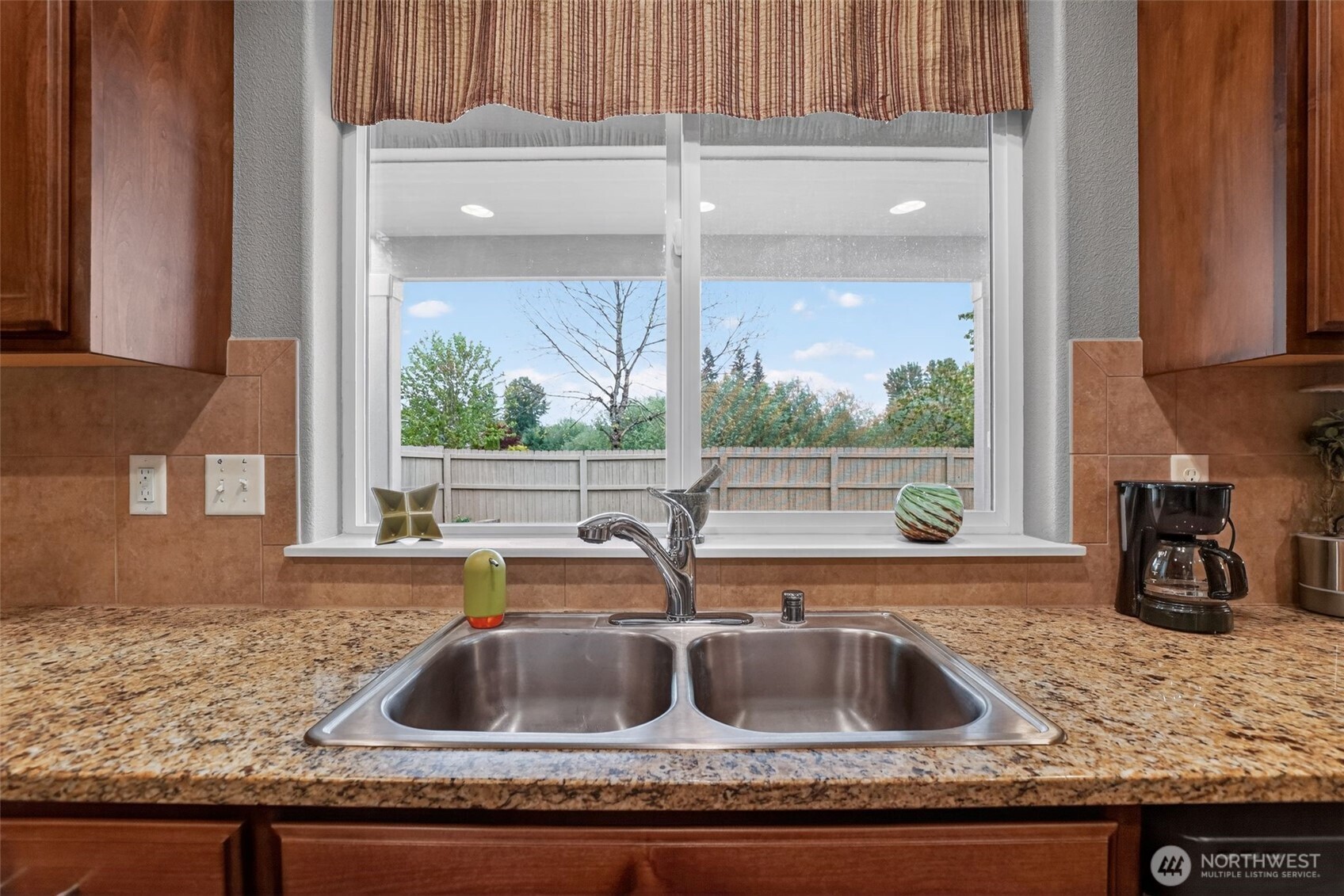 6810 NE 106th Street , Vancouver, WA 98686