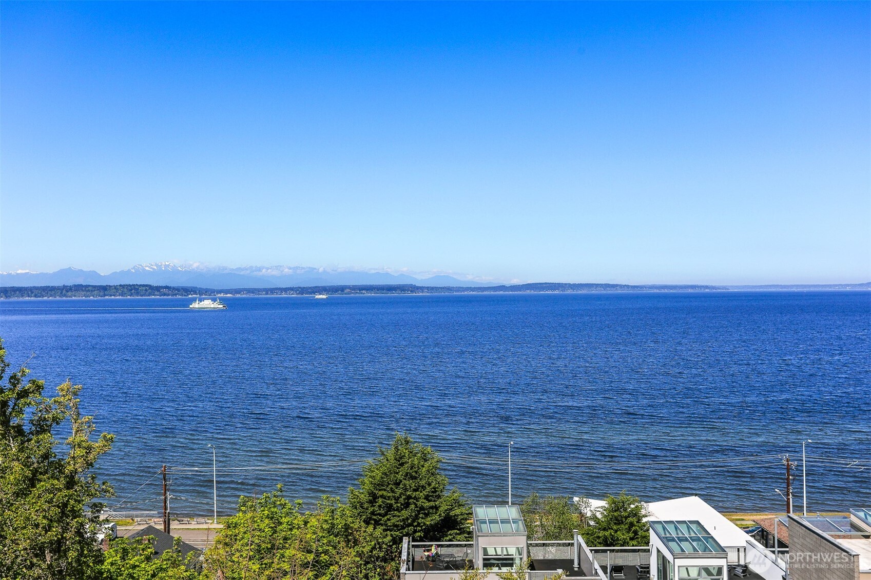 2122 Halleck Avenue SW, Seattle, WA 98116