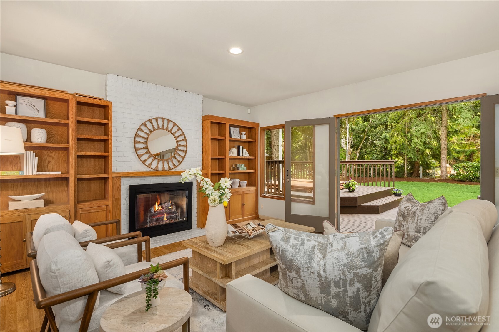 22542 NE 46th Street , Redmond, WA 98053
