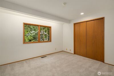 22542 NE 46th Street , Redmond, WA 98053 - Photo 23