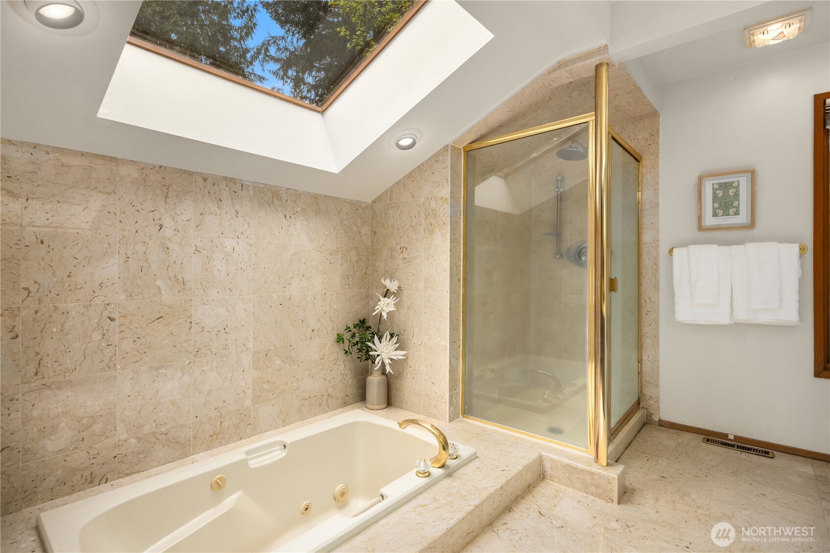 22542 NE 46th Street , Redmond, WA 98053