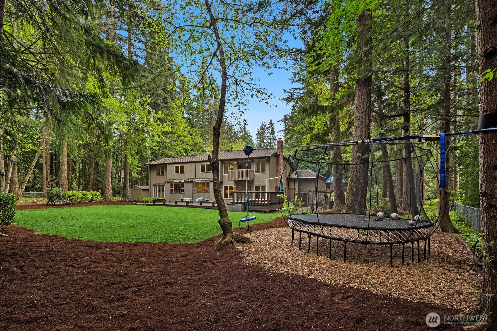 22542 NE 46th Street , Redmond, WA 98053