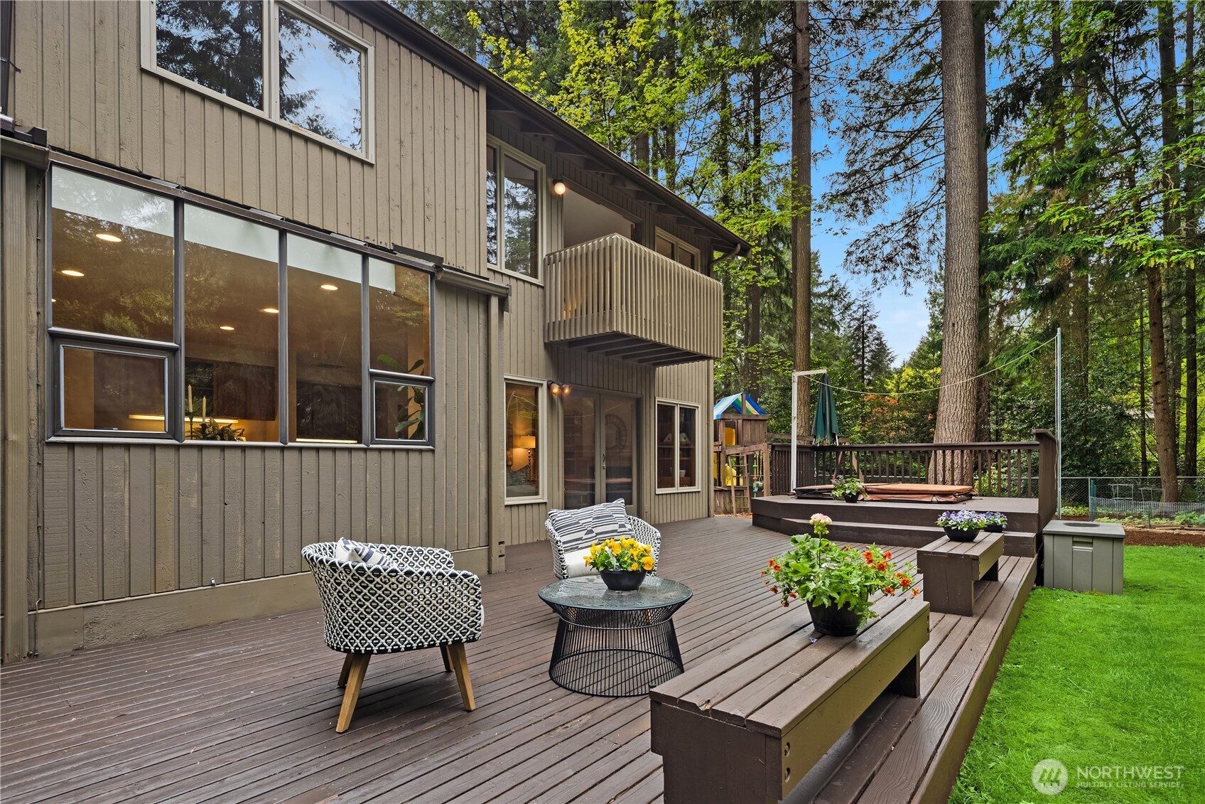 22542 NE 46th Street , Redmond, WA 98053