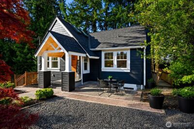24305 90th Avenue W, Edmonds, WA 98026 - Photo 1
