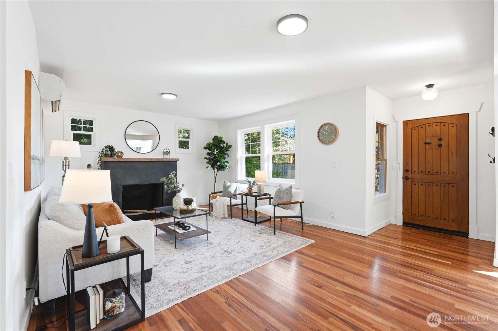 24305 90th Avenue W, Edmonds, WA 98026