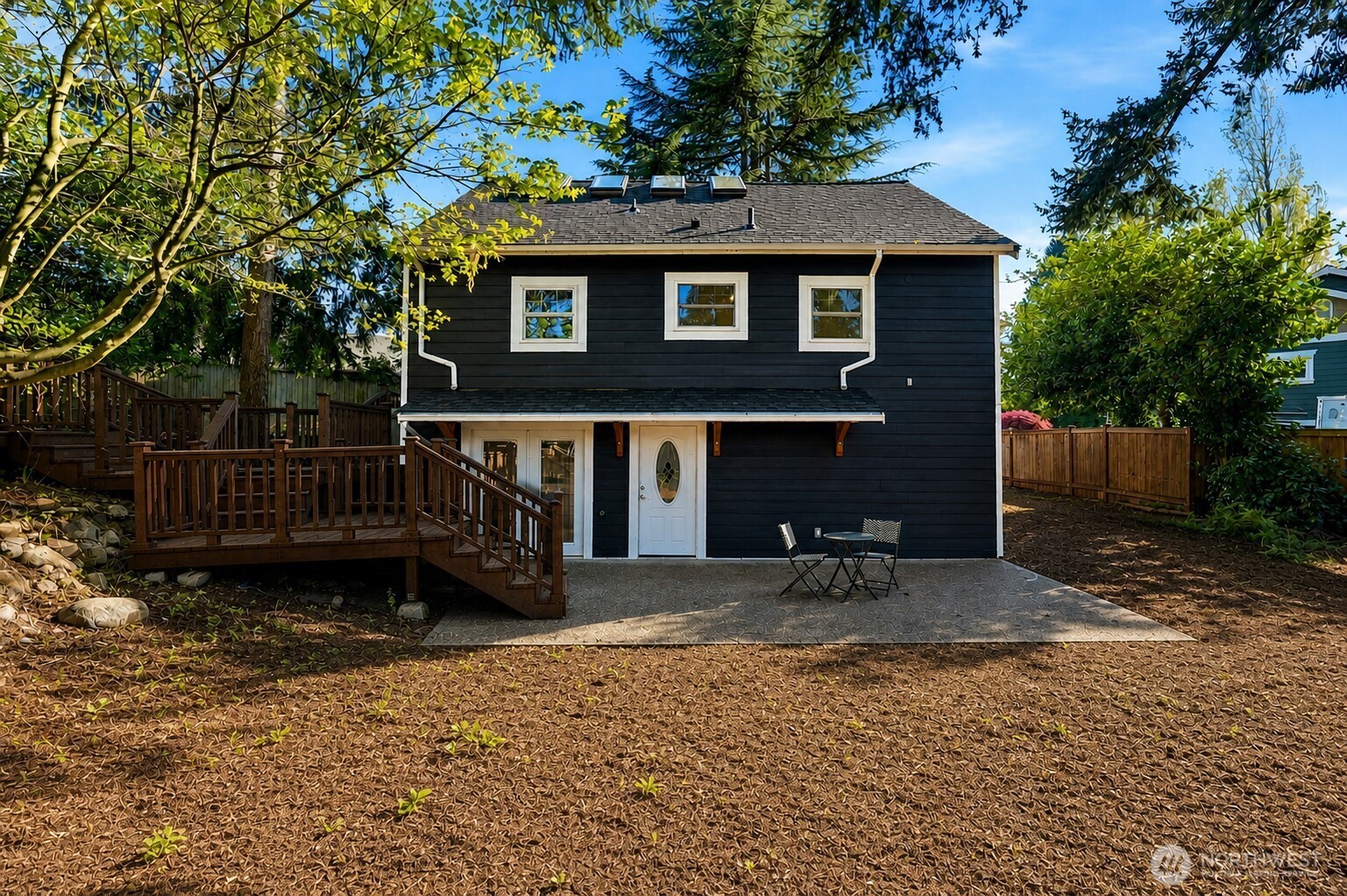 24305 90th Avenue W, Edmonds, WA 98026