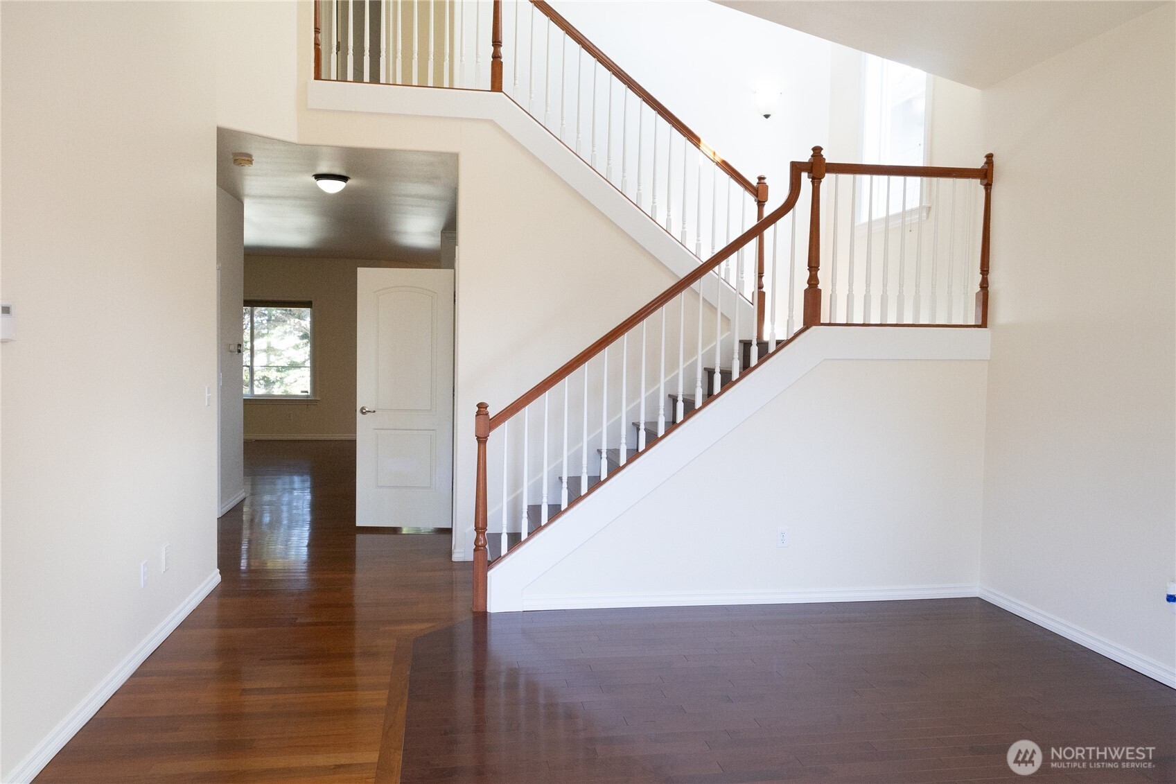 11816 SE 240th Place , Kent, WA 98030