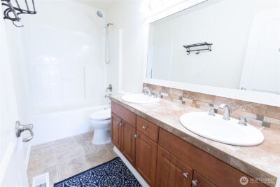 11816 SE 240th Place , Kent, WA 98030 - Photo 28