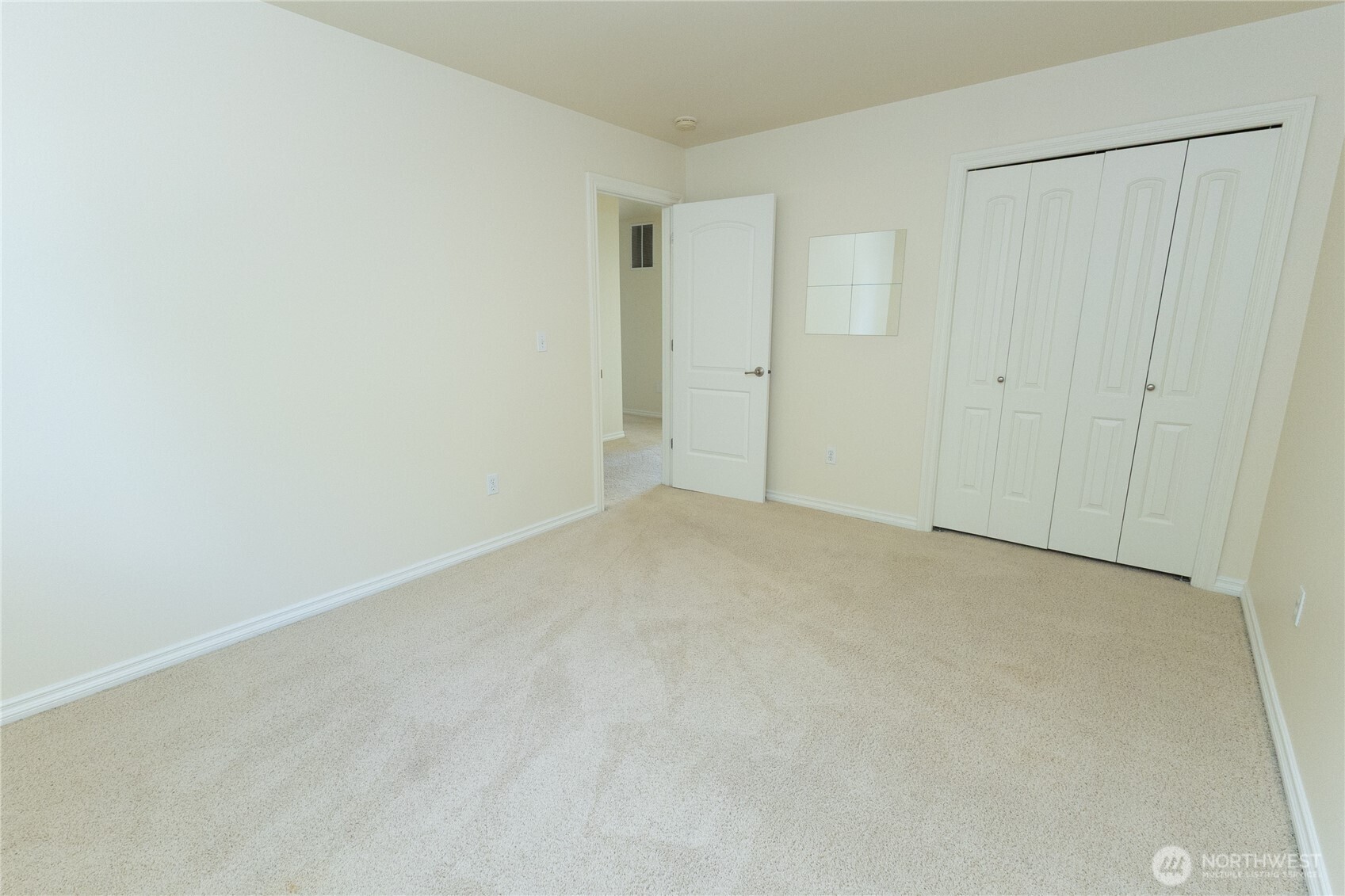 11816 SE 240th Place , Kent, WA 98030