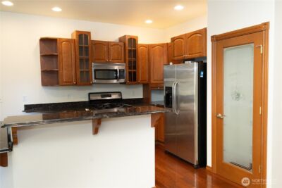 11816 SE 240th Place , Kent, WA 98030 - Photo 6