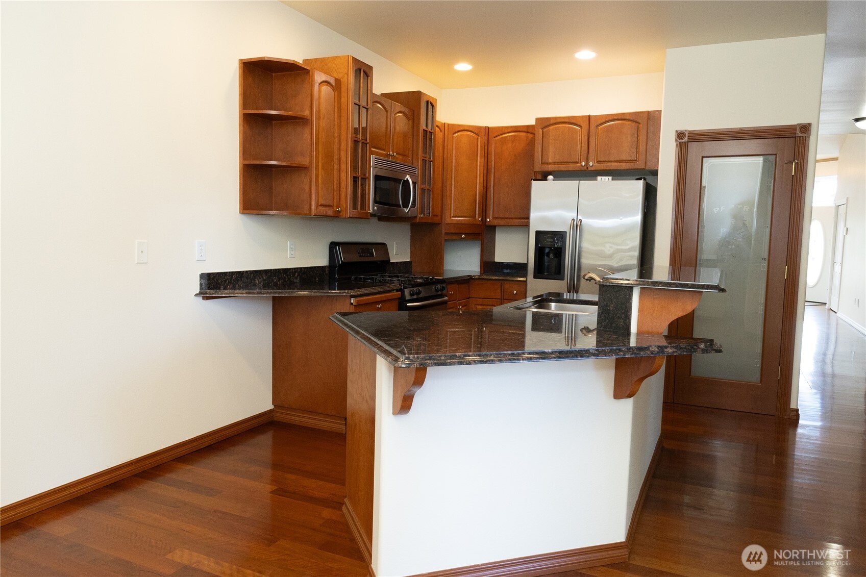 11816 SE 240th Place , Kent, WA 98030