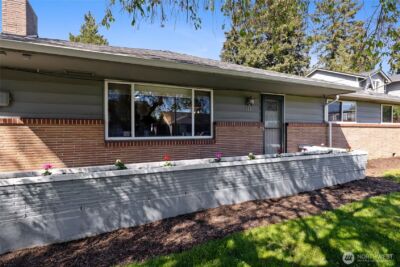 123 115th Street E, Tacoma, WA 98445 - Photo 2