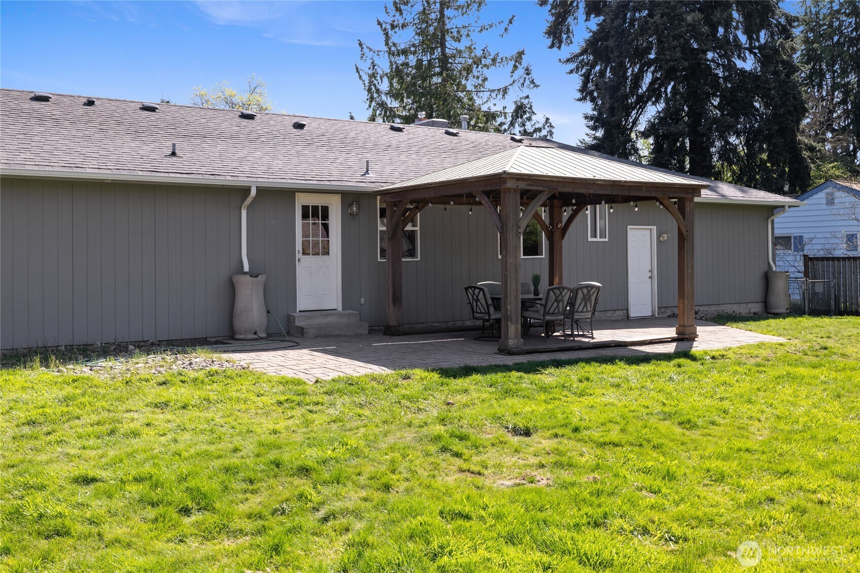 123 115th Street E, Tacoma, WA 98445