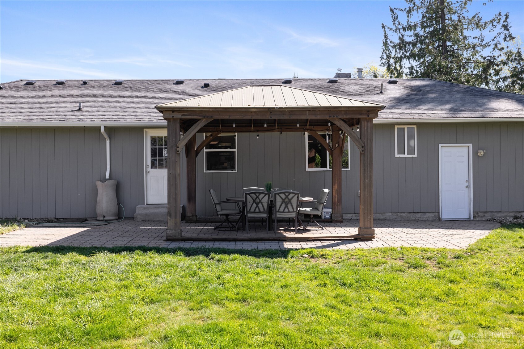 123 115th Street E, Tacoma, WA 98445