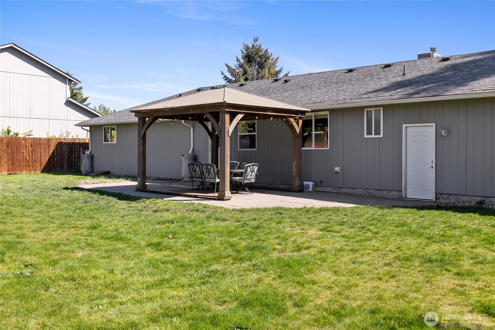 123 115th Street E, Tacoma, WA 98445