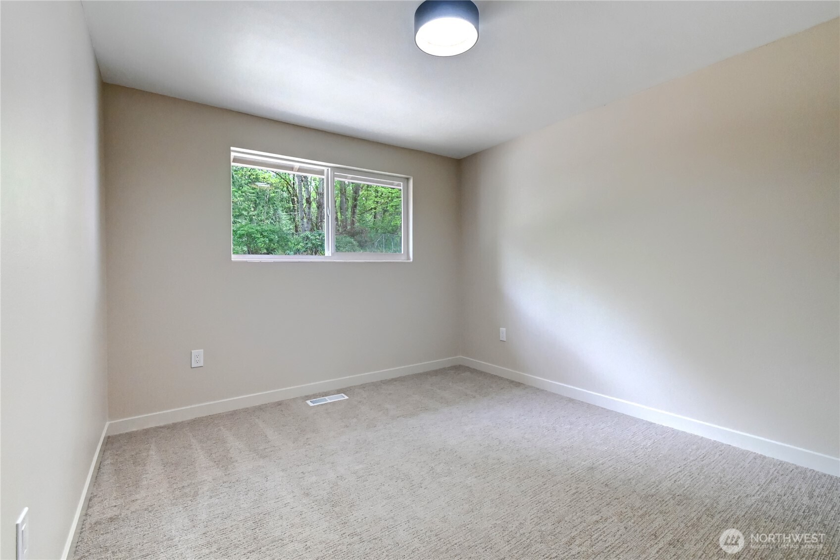 28539 NE Tolt Hill Rd , Carnation, WA 98014