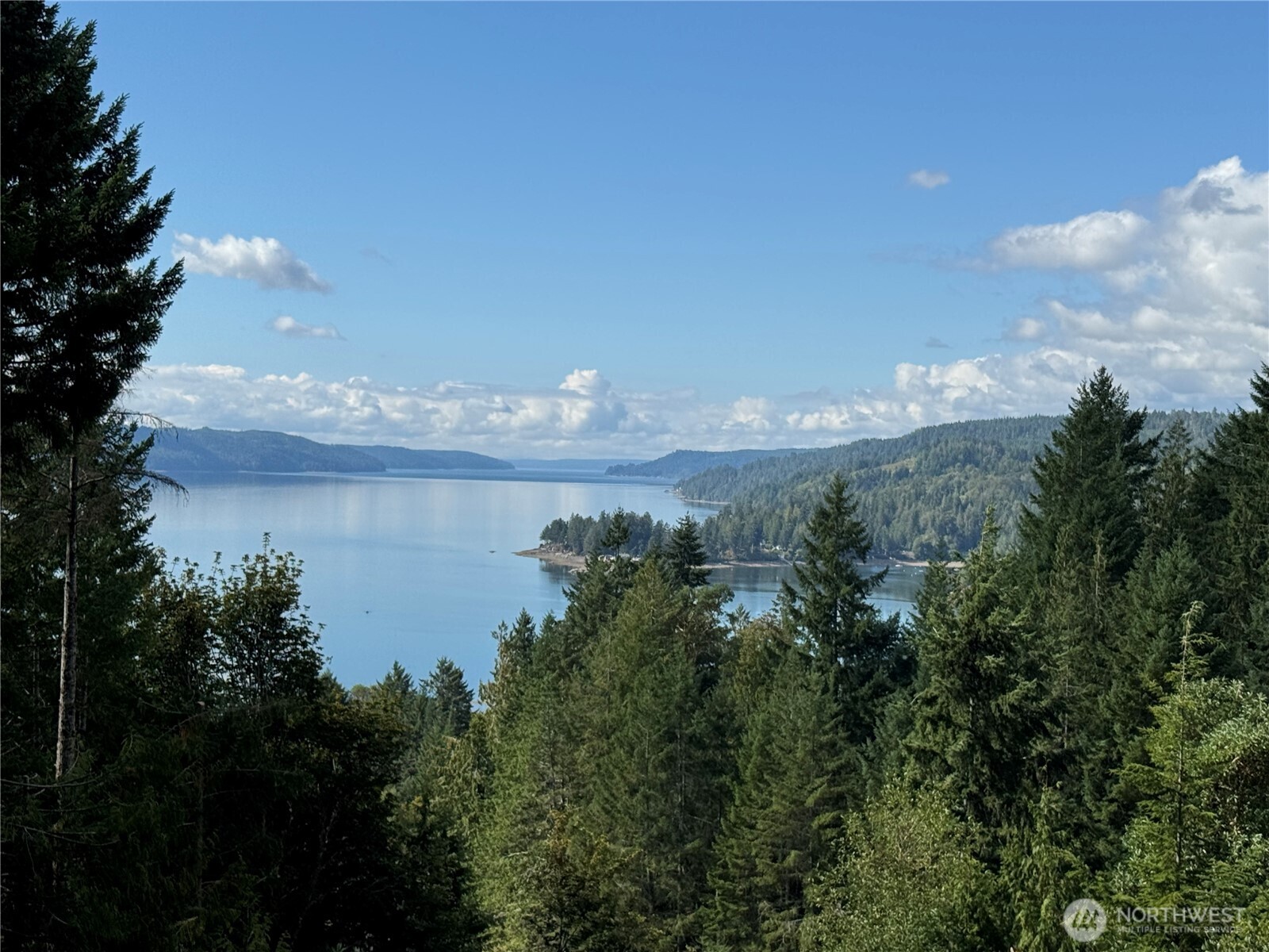 31 Hood Place , Brinnon, WA 98320-9717