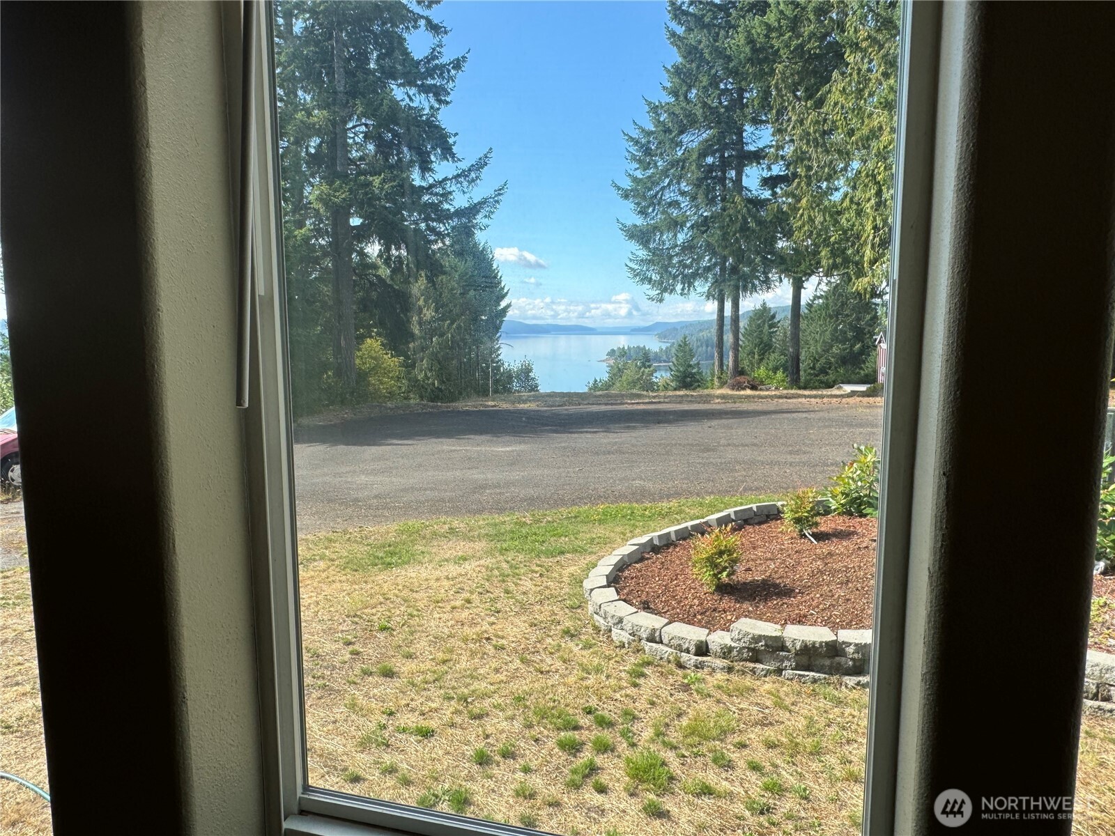 31 Hood Place , Brinnon, WA 98320-9717