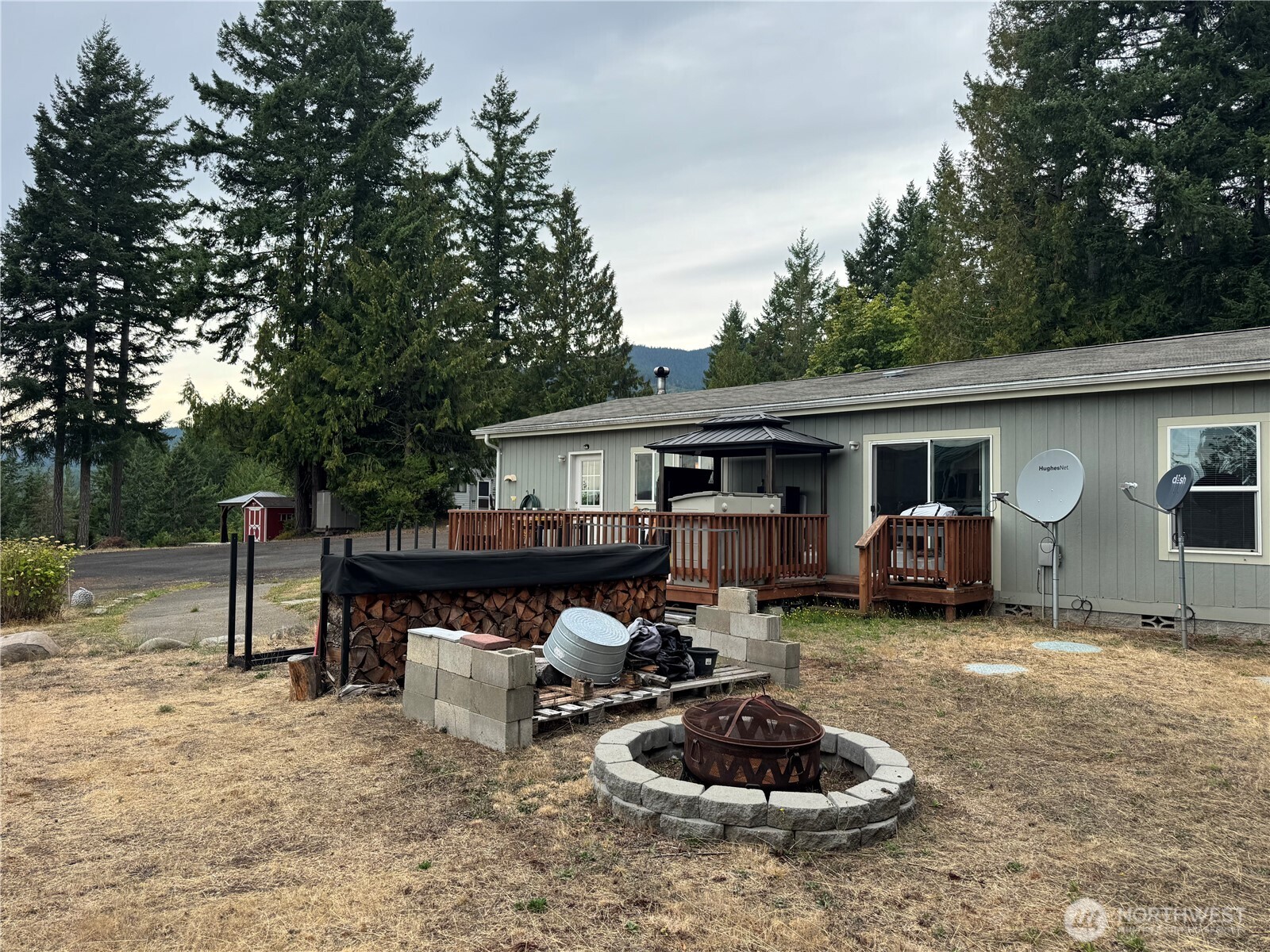 31 Hood Place , Brinnon, WA 98320-9717