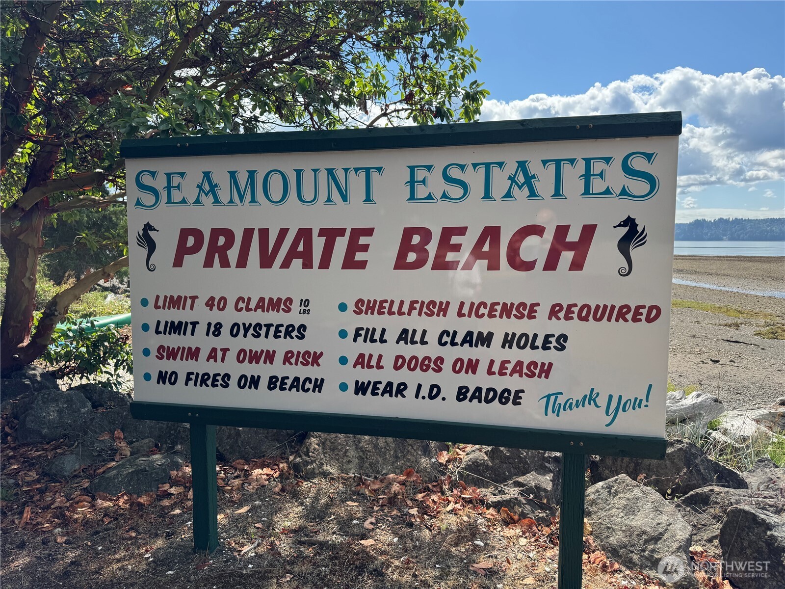 31 Hood Place , Brinnon, WA 98320-9717