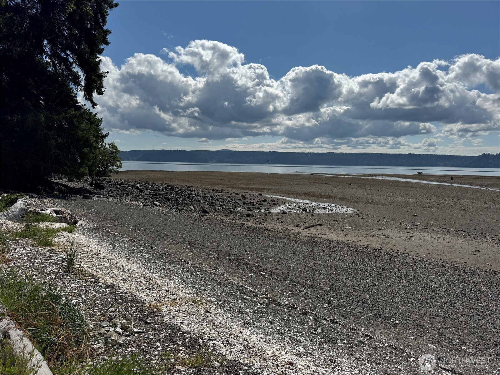 31 Hood Place , Brinnon, WA 98320-9717