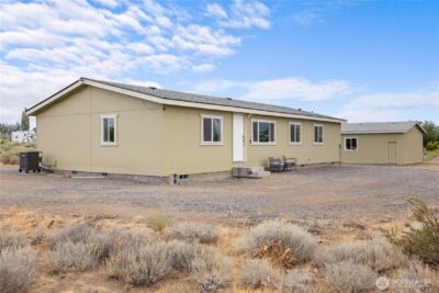 910 Columbia Blvd SW , Mattawa, WA 99349 - Photo 2