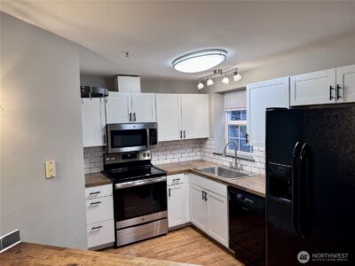 24018 26th Place S #C102, Des Moines, WA 98198 - Photo 5