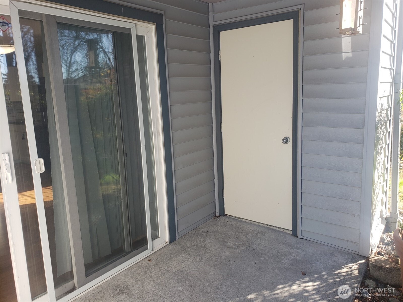 24018 26th Place S #C102, Des Moines, WA 98198
