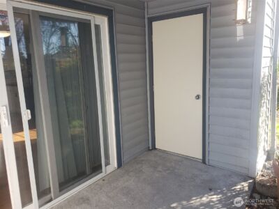 24018 26th Place S #C102, Des Moines, WA 98198 - Photo 9