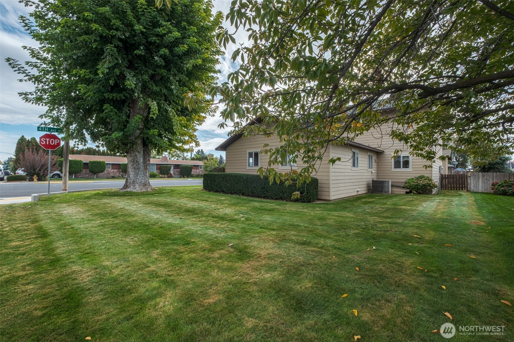 905 4th Ave SE , Quincy, WA 98848
