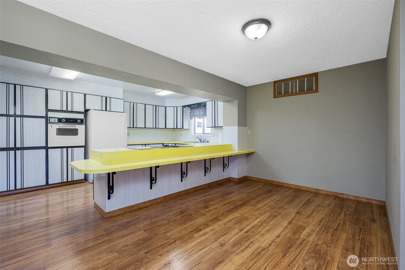 905 4th Ave SE , Quincy, WA 98848