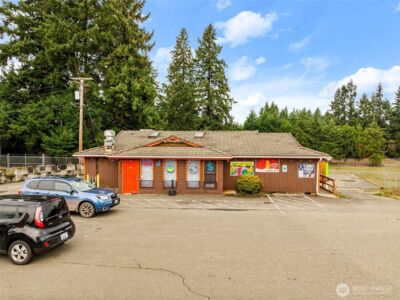 9030 Martin Way E, Lacey, WA 98516-5936