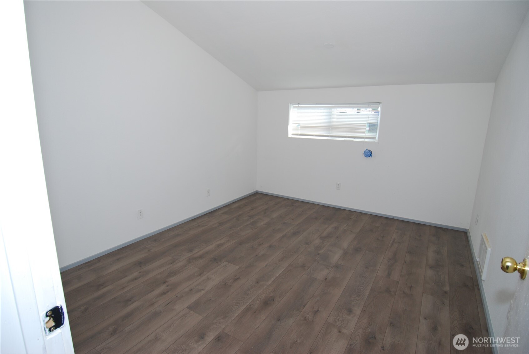 9030 Martin Way E, Lacey, WA 98516-5936