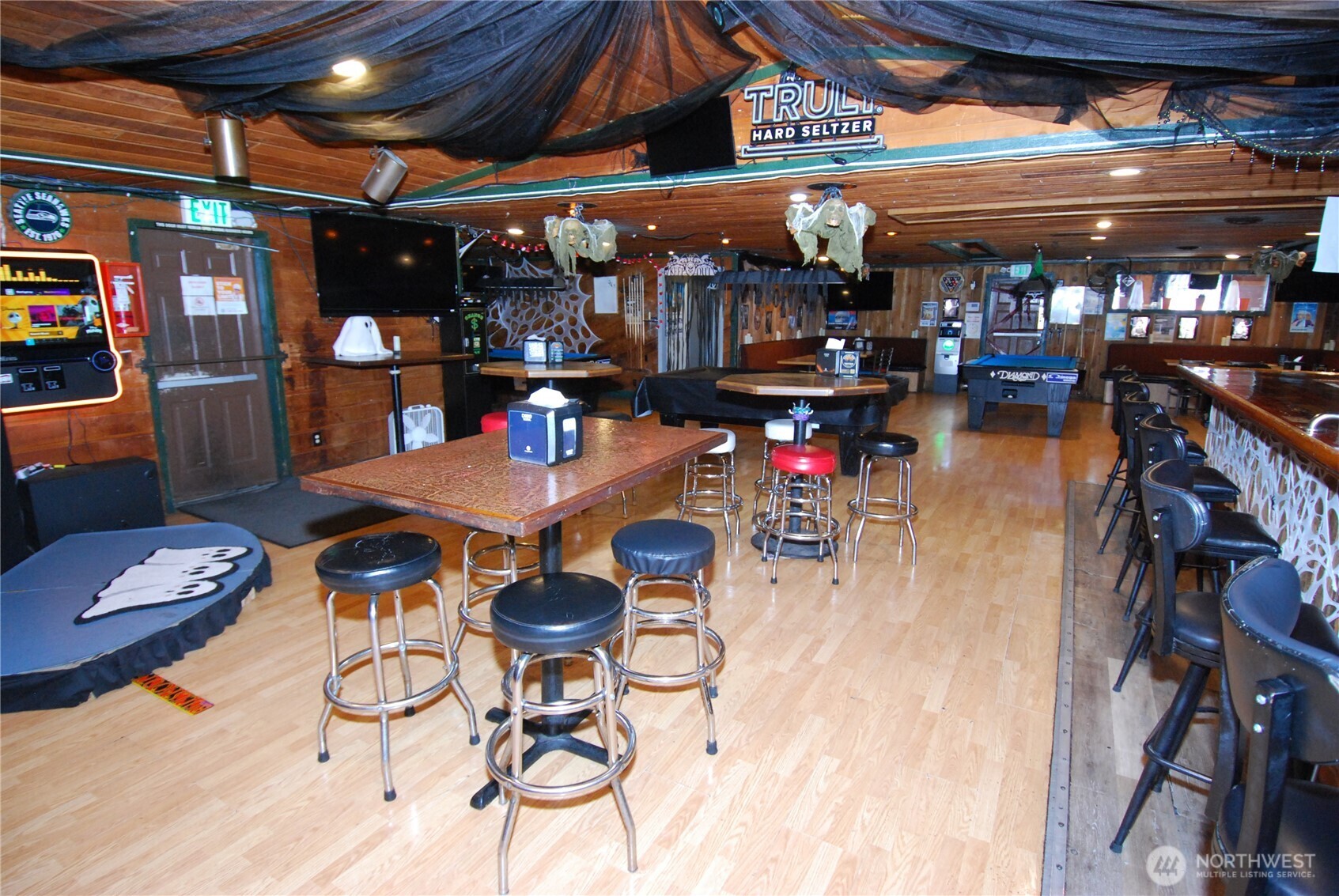9030 Martin Way E, Lacey, WA 98516-5936