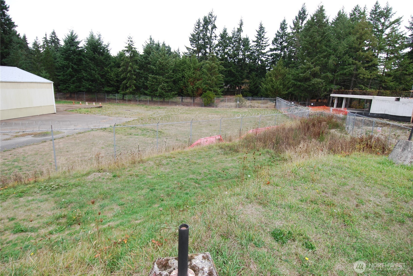 9042 Martin Way E, Lacey, WA 98516-5936